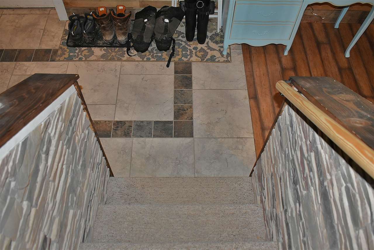 5214 Cedar Valley Road Traverse City, MI 49684 - Photo 29 of 47 1872912-28.JPG