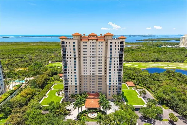 $749,000 | 23650 Via Veneto Boulevard West, Unit 802, Bonita Springs, FL 34134