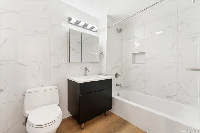 $3,250 | 901 60th Street, Unit 4B | Borough Park