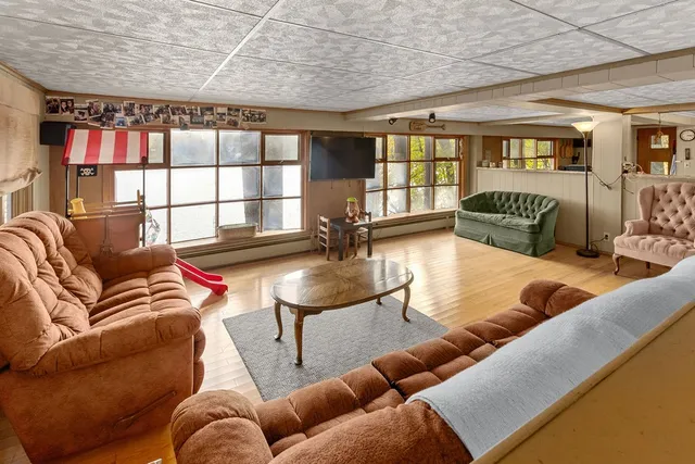 $399,000 | 149 Sunnycrest Road, Maryland, NY 12116