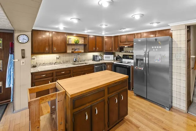 $399,000 | 149 Sunnycrest Road, Maryland, NY 12116