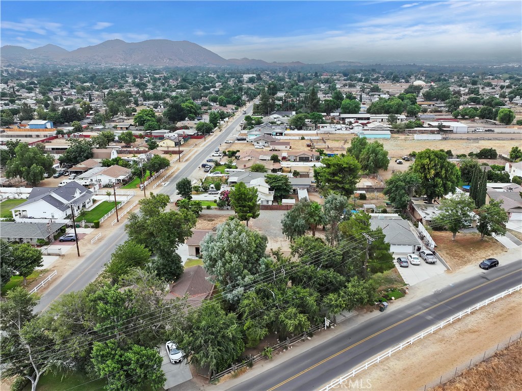 920 River Drive Norco, CA 92860 - Photo 35 of 37