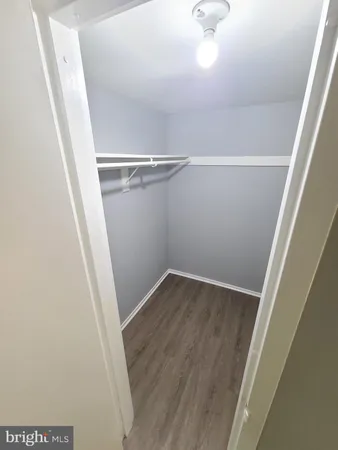 $2,025 | 19439 Brassie Place, Unit 301, Gaithersburg, MD 20886