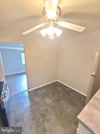 $2,025 | 19439 Brassie Place, Unit 301, Gaithersburg, MD 20886