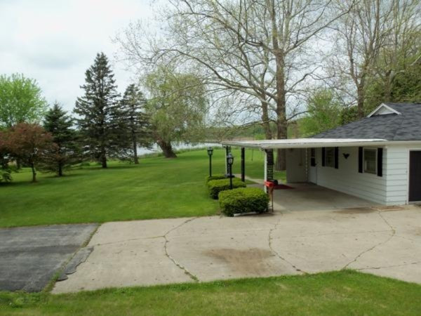 128 South Snow Prairie Road Coldwater, MI 49036 - Photo 16 of 18 101_3344