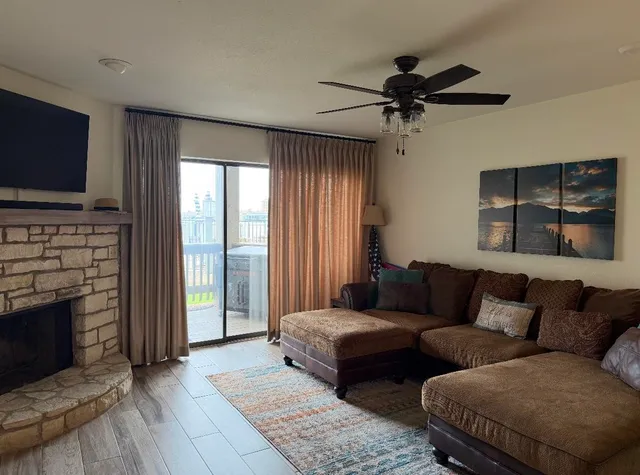 $1,750 | 509 Short Circuit, Unit 108, Horseshoe Bay, TX 78657