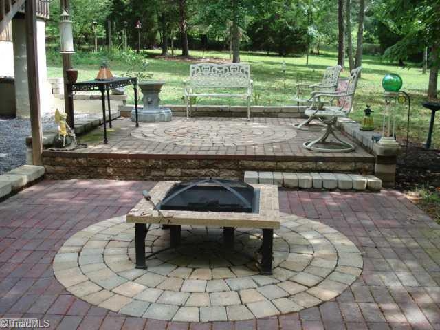 789 Chandler Road Dobson, NC 27017 - Photo 13 of 15 Patio/Deck.