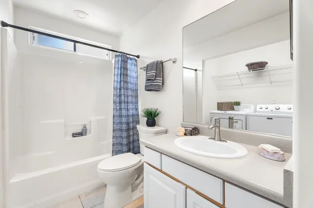 $1,239,000 | 77-159 Hoohonua Court, Kailua-Kona, HI 96740