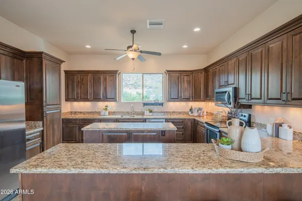 $900,000 | 5995 East 35th Avenue, Apache Junction, AZ 85119