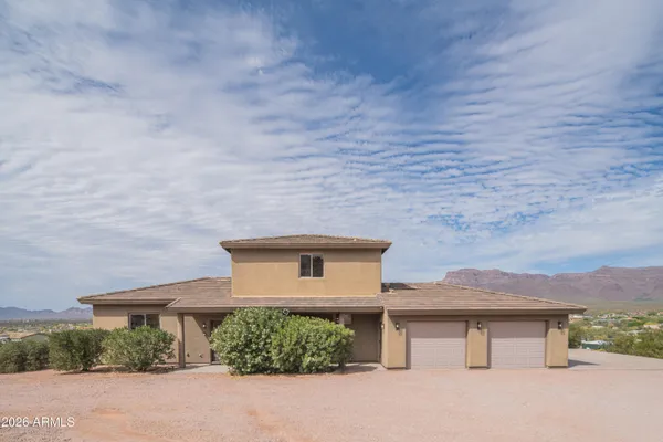 $900,000 | 5995 East 35th Avenue, Apache Junction, AZ 85119