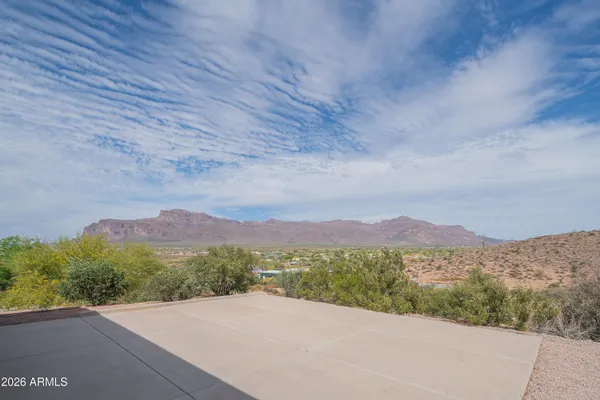 $900,000 | 5995 East 35th Avenue, Apache Junction, AZ 85119