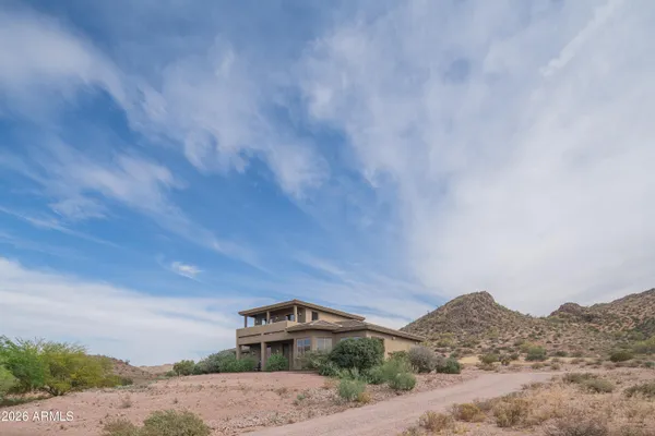$900,000 | 5995 East 35th Avenue, Apache Junction, AZ 85119