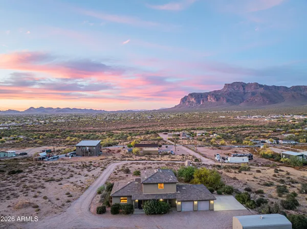 $900,000 | 5995 East 35th Avenue, Apache Junction, AZ 85119