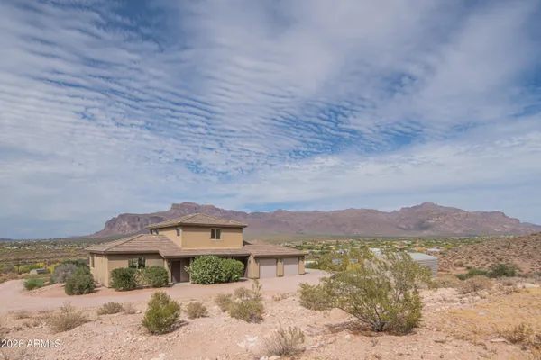 $900,000 | 5995 East 35th Avenue, Apache Junction, AZ 85119