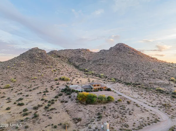 $900,000 | 5995 East 35th Avenue, Apache Junction, AZ 85119