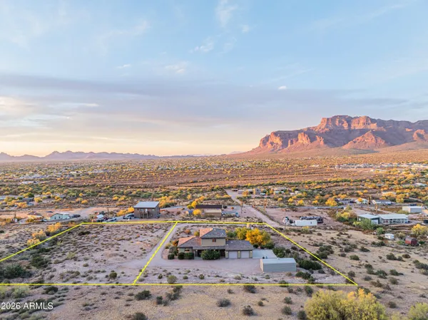 $900,000 | 5995 East 35th Avenue, Apache Junction, AZ 85119