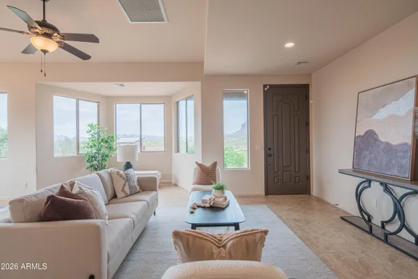 $900,000 | 5995 East 35th Avenue, Apache Junction, AZ 85119