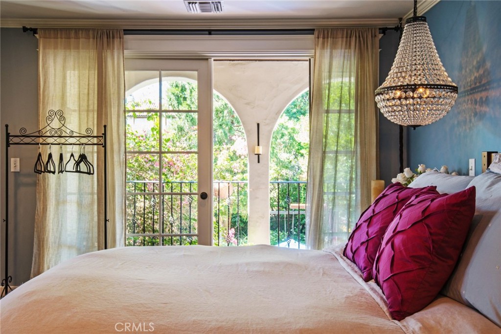 2515 Boulder Road Altadena, CA 91001 - Photo 30 of 51 a view of a bedroom with a bed and a window