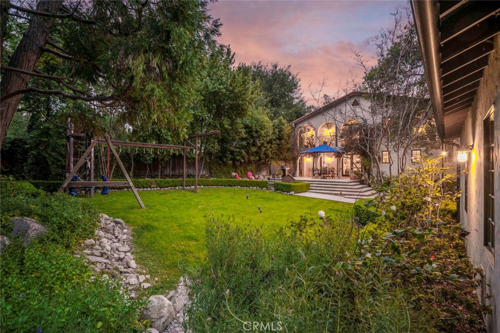 2515 Boulder Road Altadena, CA 91001 - Photo 48 of 51 a view of a house with a backyard and a tree