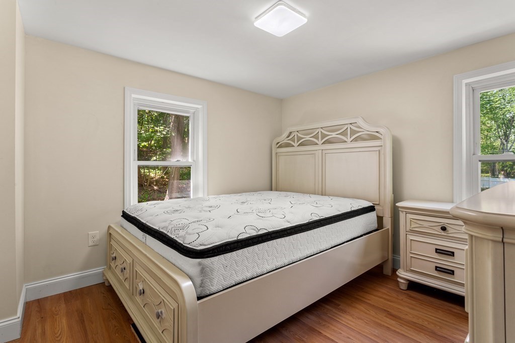 30 South Martin Road Amesbury, MA 01913 - Photo 25 of 33