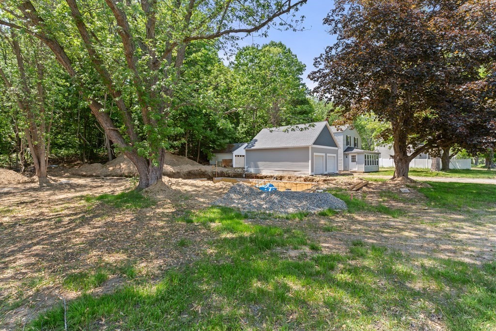 30 South Martin Road Amesbury, MA 01913 - Photo 31 of 33