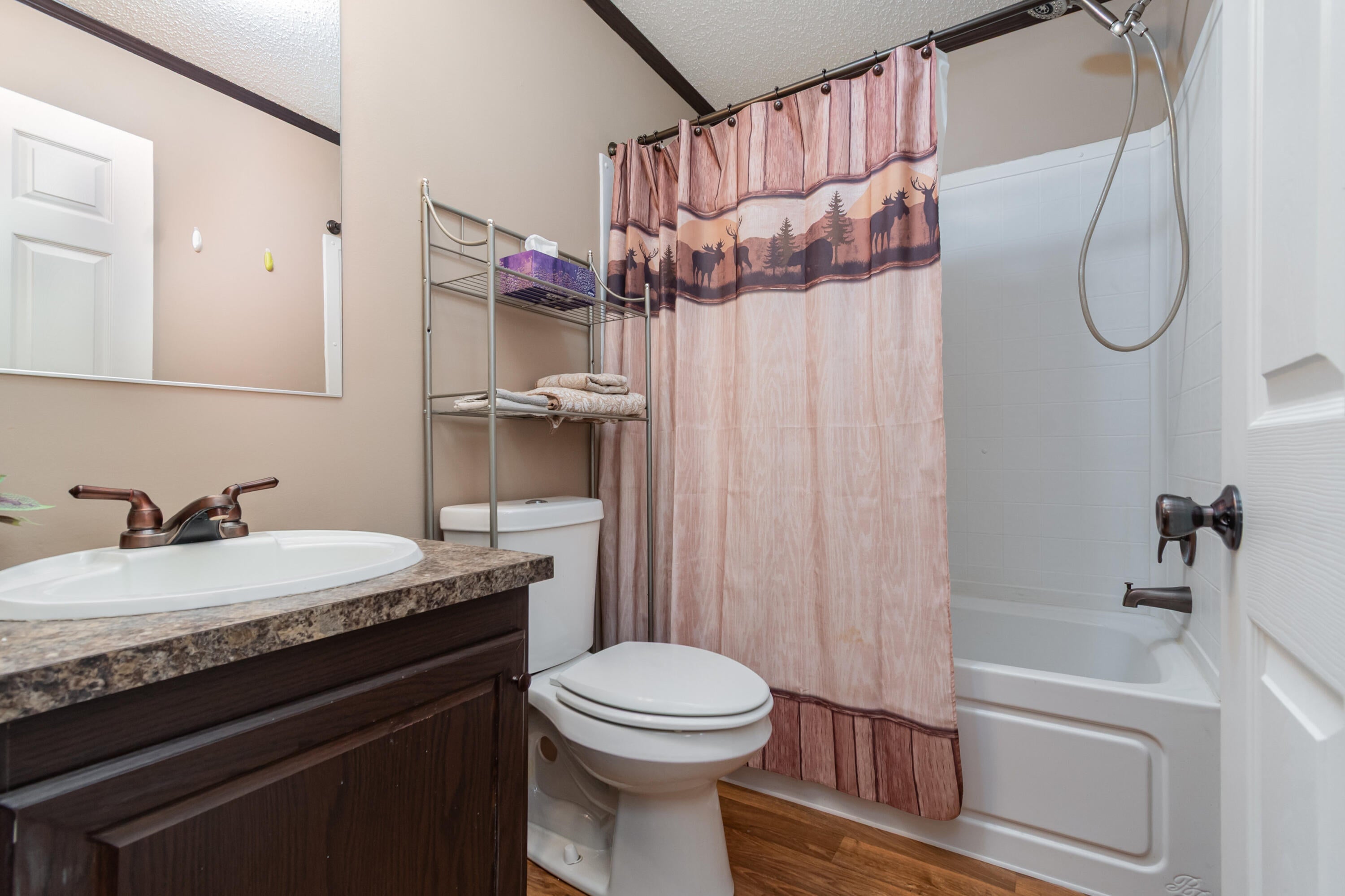 2194 Yordy Road Mio, MI 48647 - Photo 20 of 32 015_next_door_photos_2194_18-edit_992