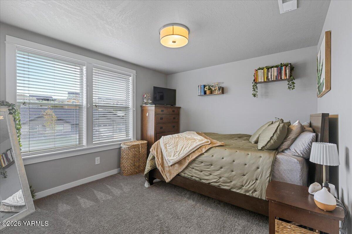 7803 Fremont Way Yakima, WA 98908 - Photo 32 of 49 Bedroom 3