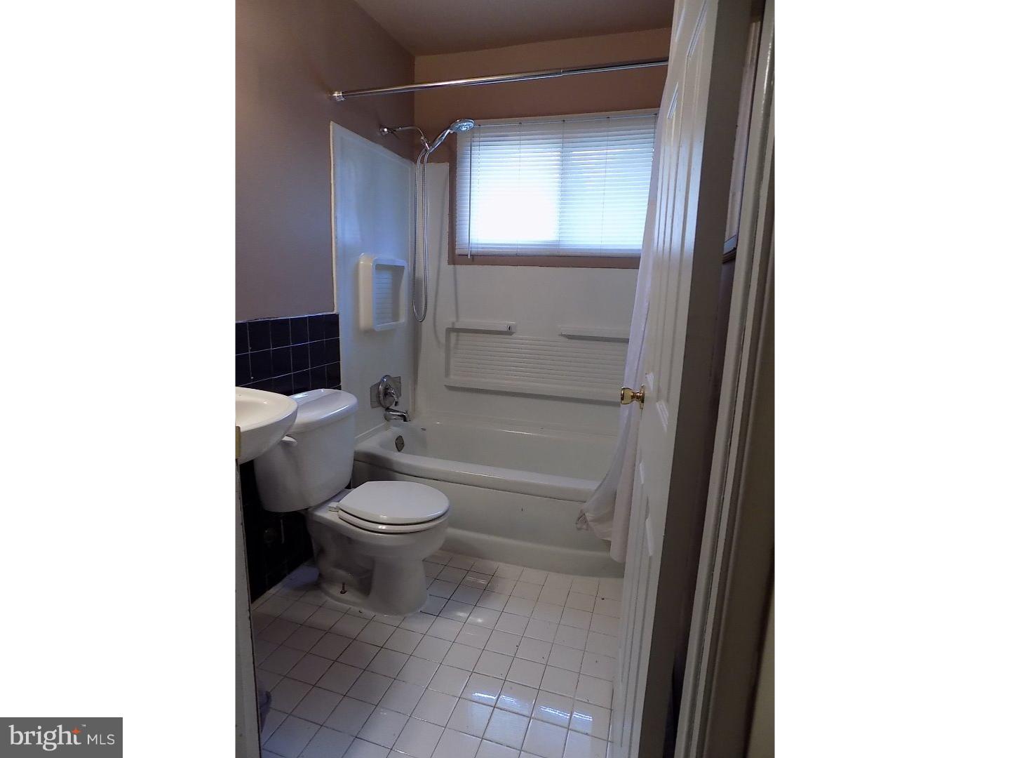 42 Queens Bridge Road Levittown, PA 19057 - Photo 12 of 22 Bathroom
