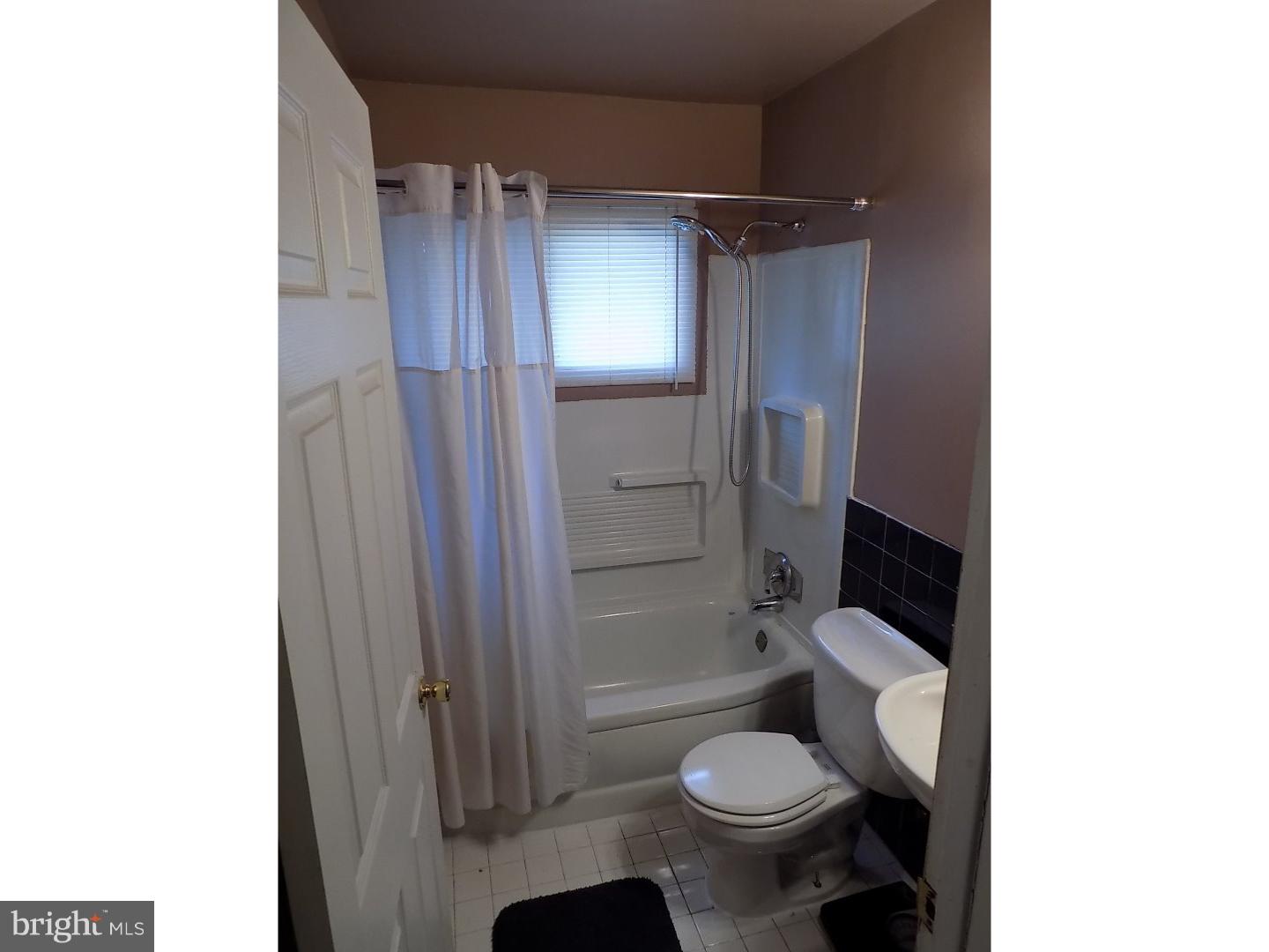 42 Queens Bridge Road Levittown, PA 19057 - Photo 15 of 22 Bathroom