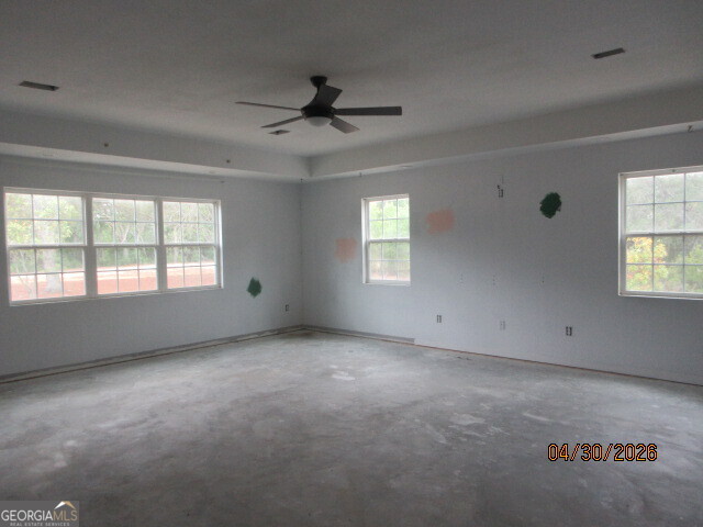 237 Milton Varnadore Road Reidsville, GA 30453 - Photo 5 of 11