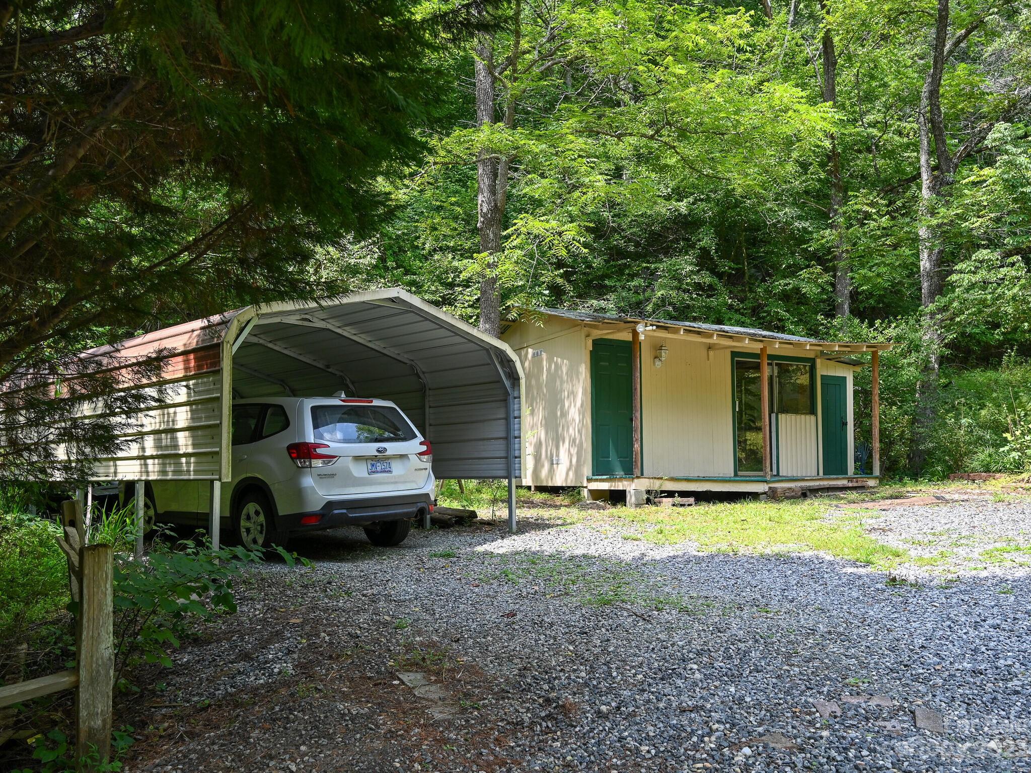272 Sharp Hollow Road Marshall, NC 28753 - Photo 27 of 46 Gallery Image 27