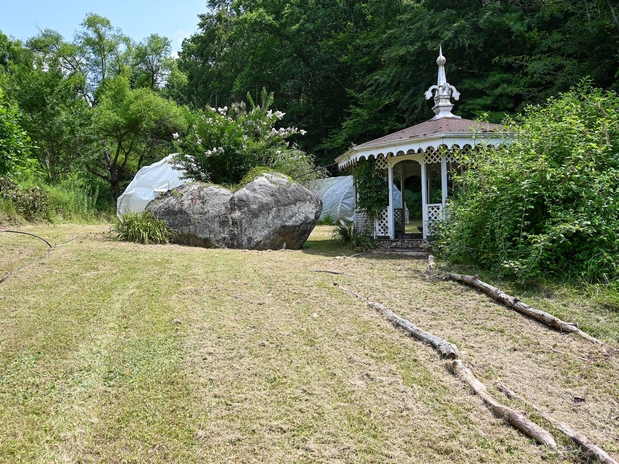 272 Sharp Hollow Road Marshall, NC 28753 - Photo 29 of 46 Gallery Image 29