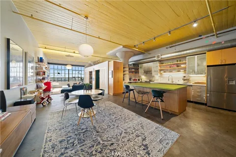 $1,125,000 | 1855 Industrial Street, Unit 606, Los Angeles, CA 90021