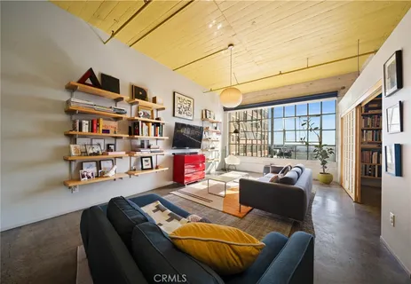 $1,125,000 | 1855 Industrial Street, Unit 606, Los Angeles, CA 90021