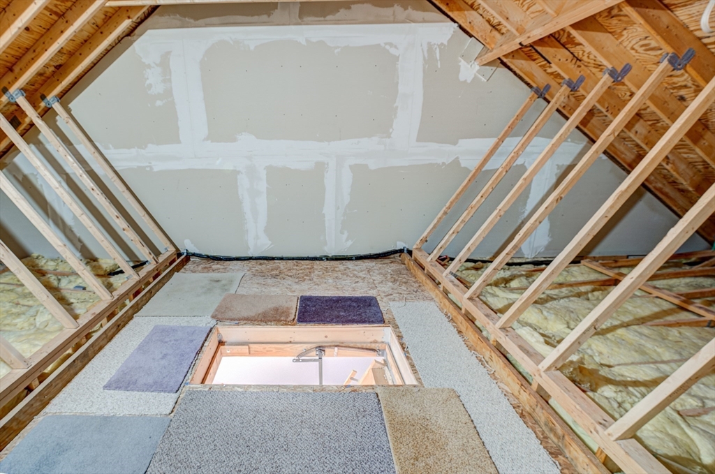 900 Lawrence Street, Unit 5 Lowell, MA 01852 - Photo 28 of 41