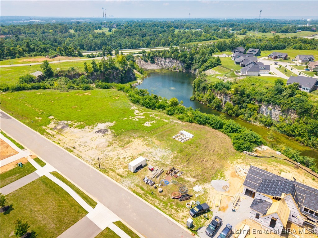 8003 Limestone Ridge Way Jeffersonville, IN 47130 - Photo 5 of 10