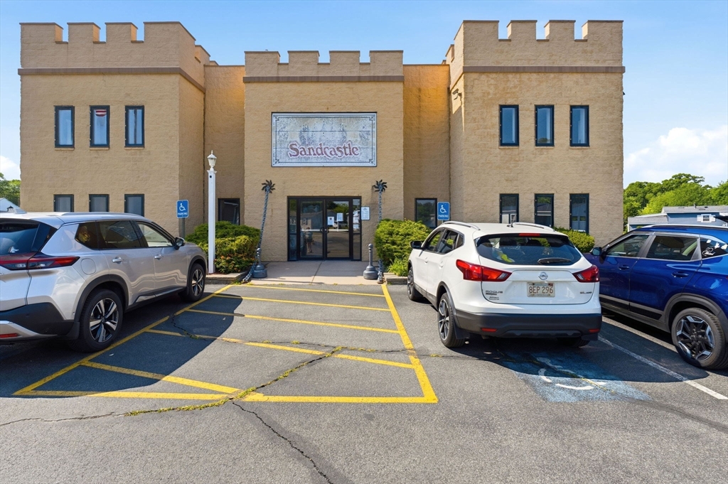 3 Queens Road, Unit 211 Attleboro, MA 02703 - Photo 30 of 42