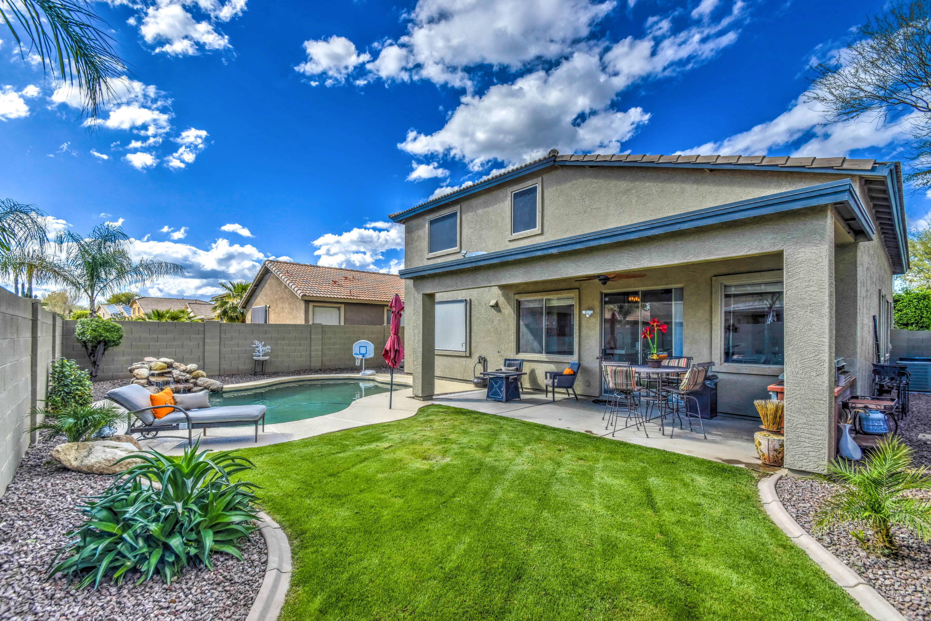 15915 West Redfield Road Surprise, AZ 85379 - Photo 58 of 65 rear 2