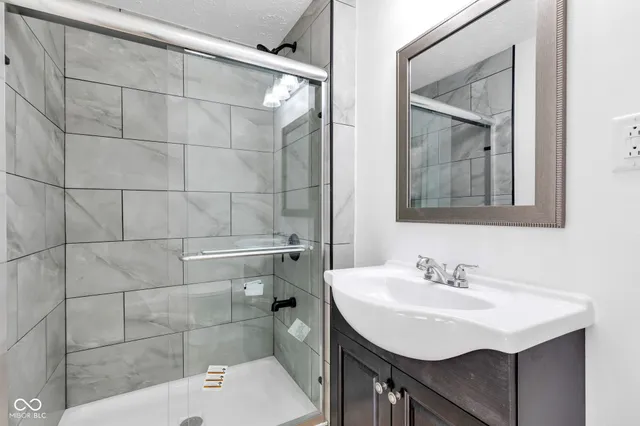 $329,900 | 6301 Madison Avenue, Indianapolis, IN 46227