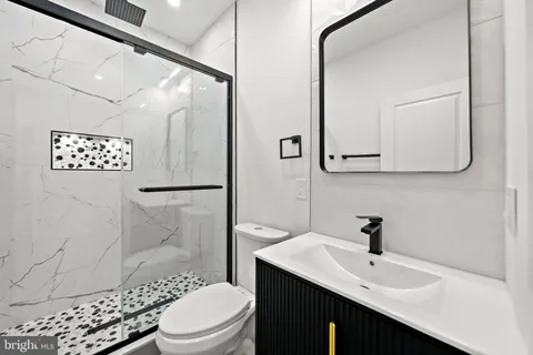 $499,500 | 2062 East Arizona Street, Philadelphia, PA 19125