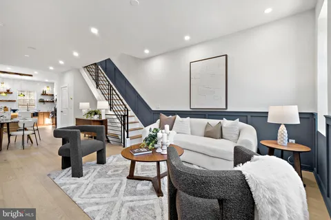 $499,500 | 2062 East Arizona Street, Philadelphia, PA 19125