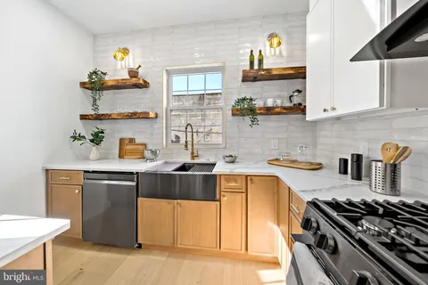 $499,500 | 2062 East Arizona Street, Philadelphia, PA 19125