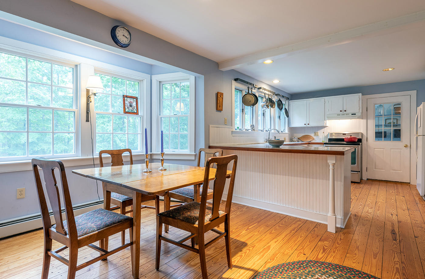 513 Daniels Road Hope, ME 04847 - Photo 9 of 25 IMG_2886