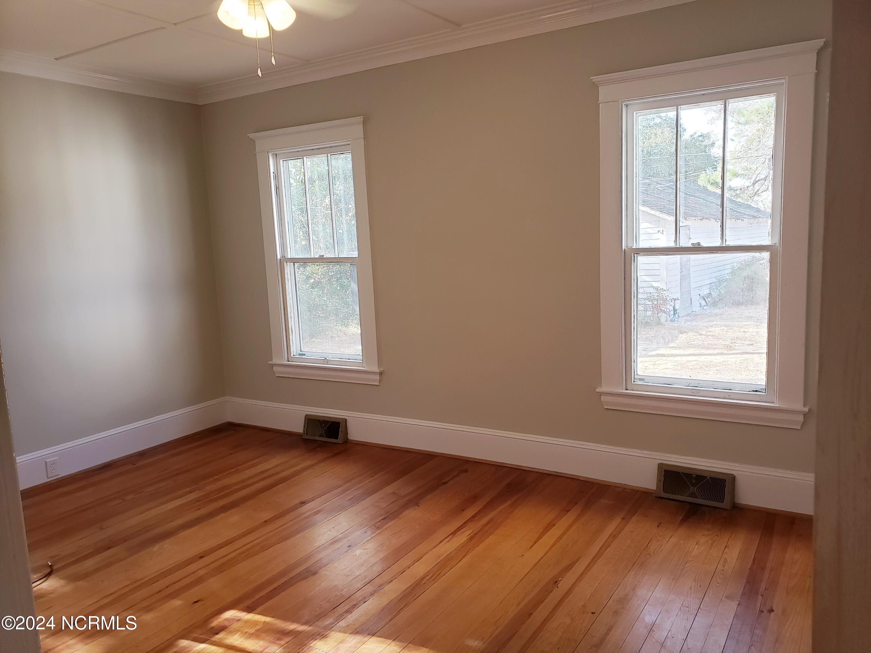 119 Maple Street Brunswick, NC 28472 - Photo 29 of 30 20240206_100618