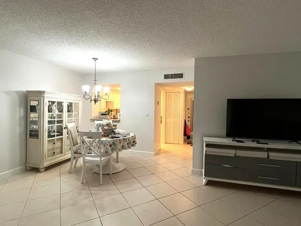 $99,000 | 9826 Marina Boulevard, Unit 1015, Boca Raton, FL 33428