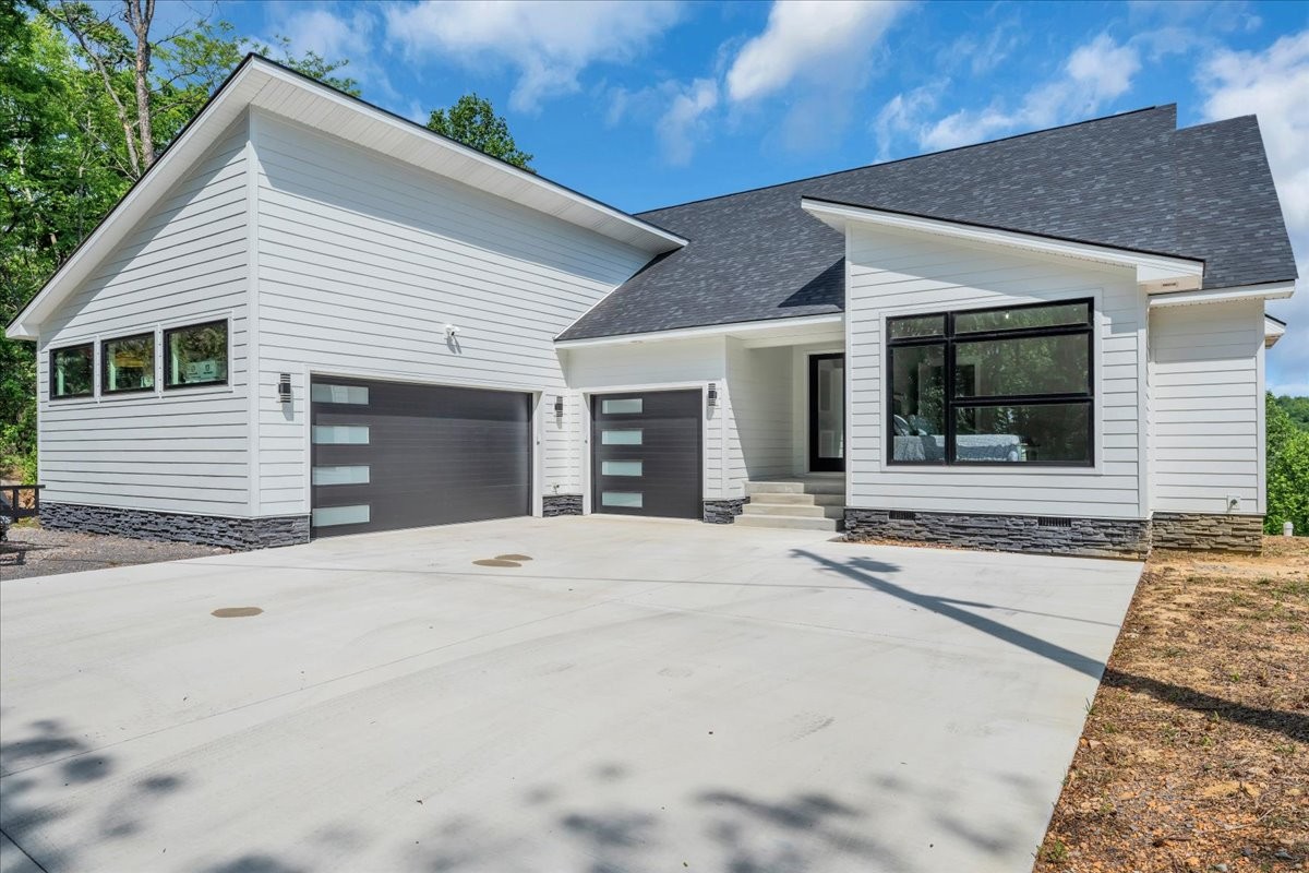 8350 Old Mill Hill Road Dowelltown, TN 37059 - Photo 1 of 69