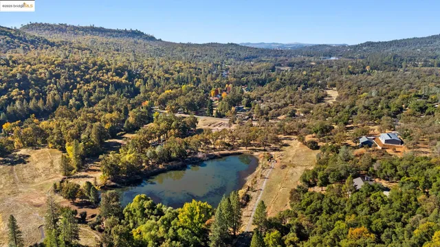 $402,000 | 15524 Paseo De Los Robles Road, Sonora, CA 95370