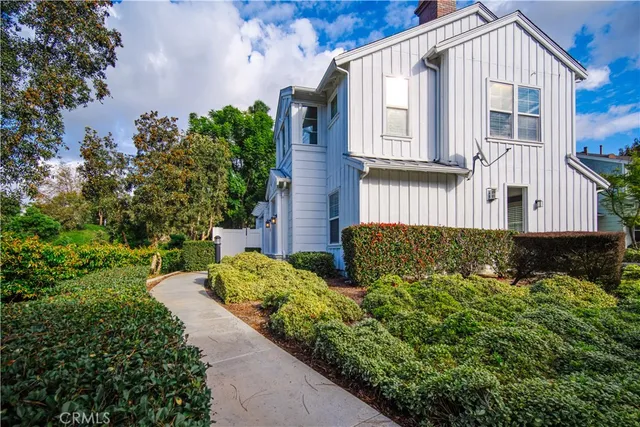 $1,160,000 | 21 Thorp, Ladera Ranch, CA 92694