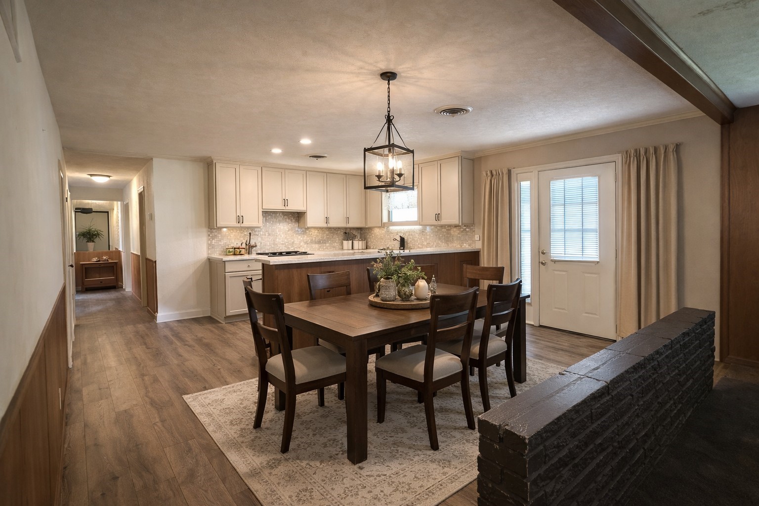 112 Raven Street Clute, TX 77531 - Photo 9 of 33 Virtually rendered to show potential