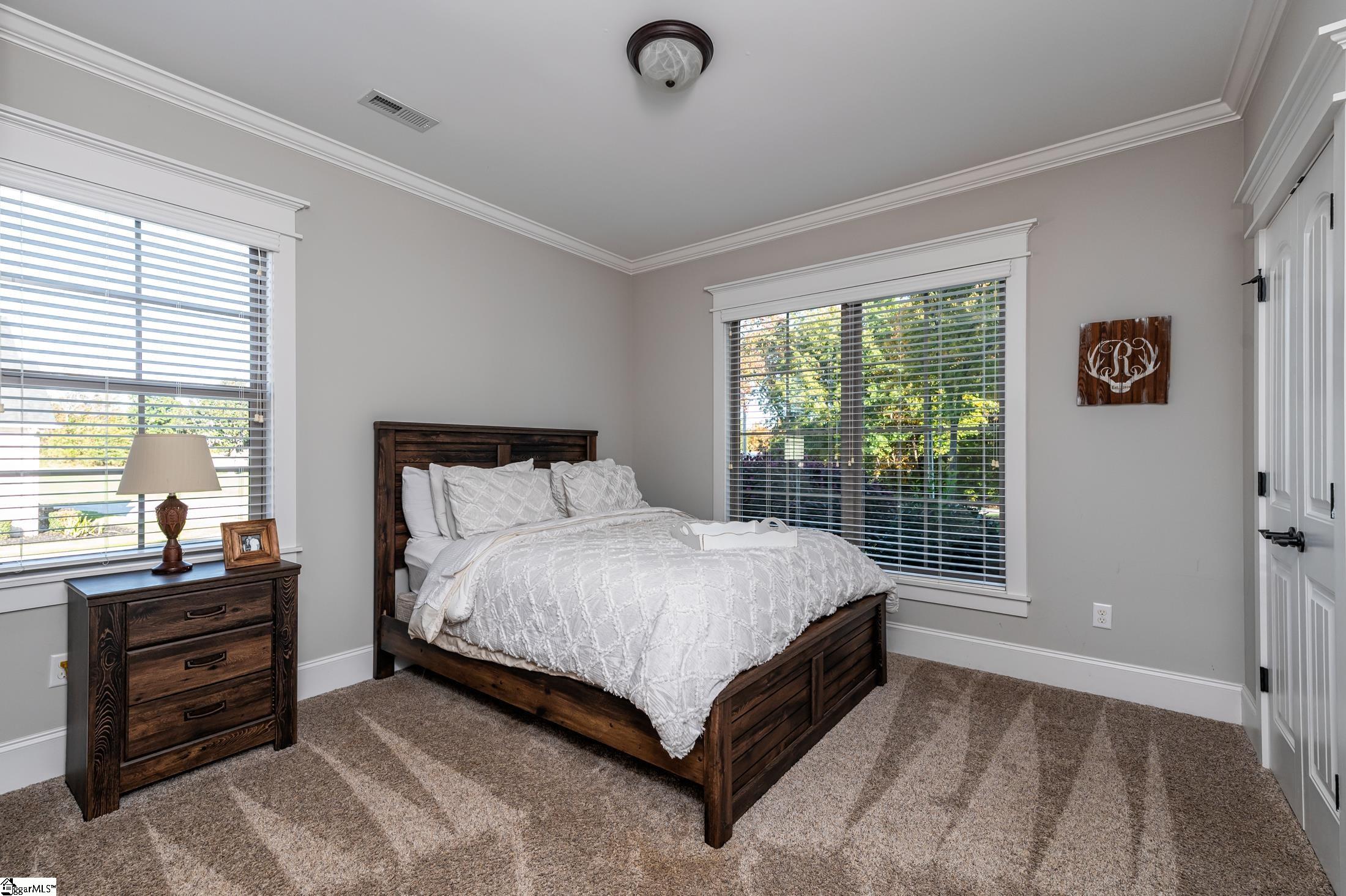 52 Bell Road Greenville, SC 29607 - Photo 13 of 24